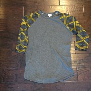 LuLaRoe Gray Raglan Tee with Yellow and Black Sleeves